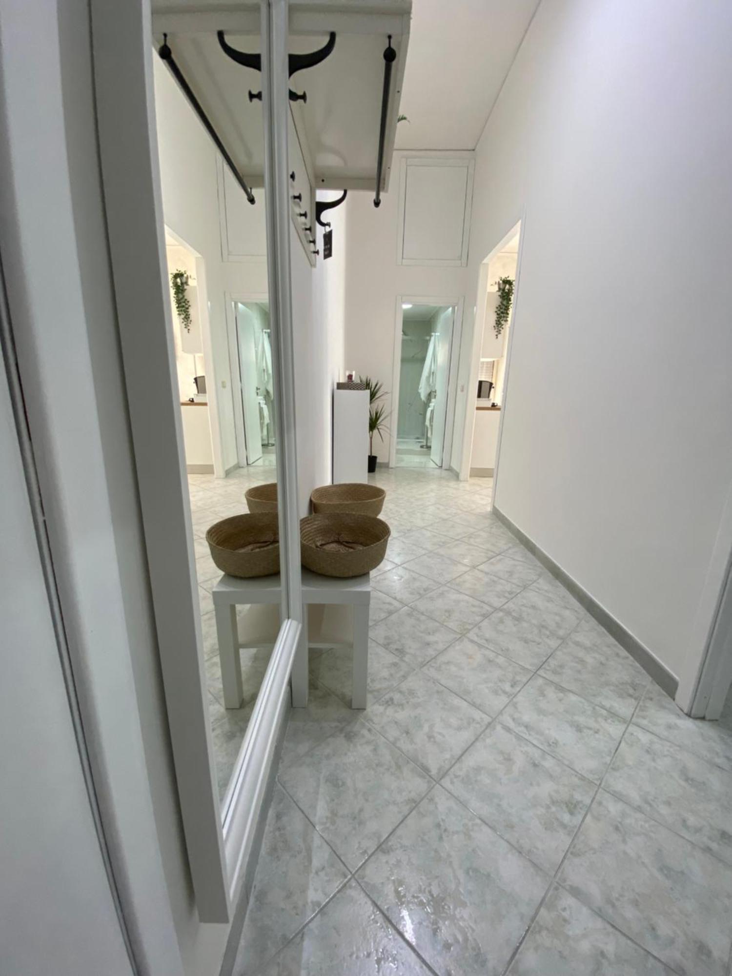 Ellebi Home Naples Extérieur photo